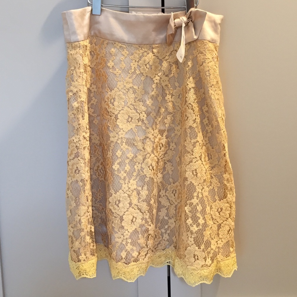 Girl’s Gold Lace Skirt